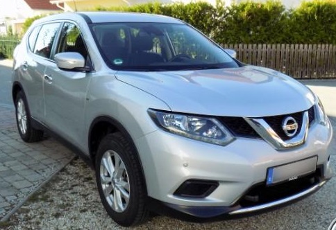Left hand drive NISSAN X TRAIL 1.6 DIG-T Visia 
